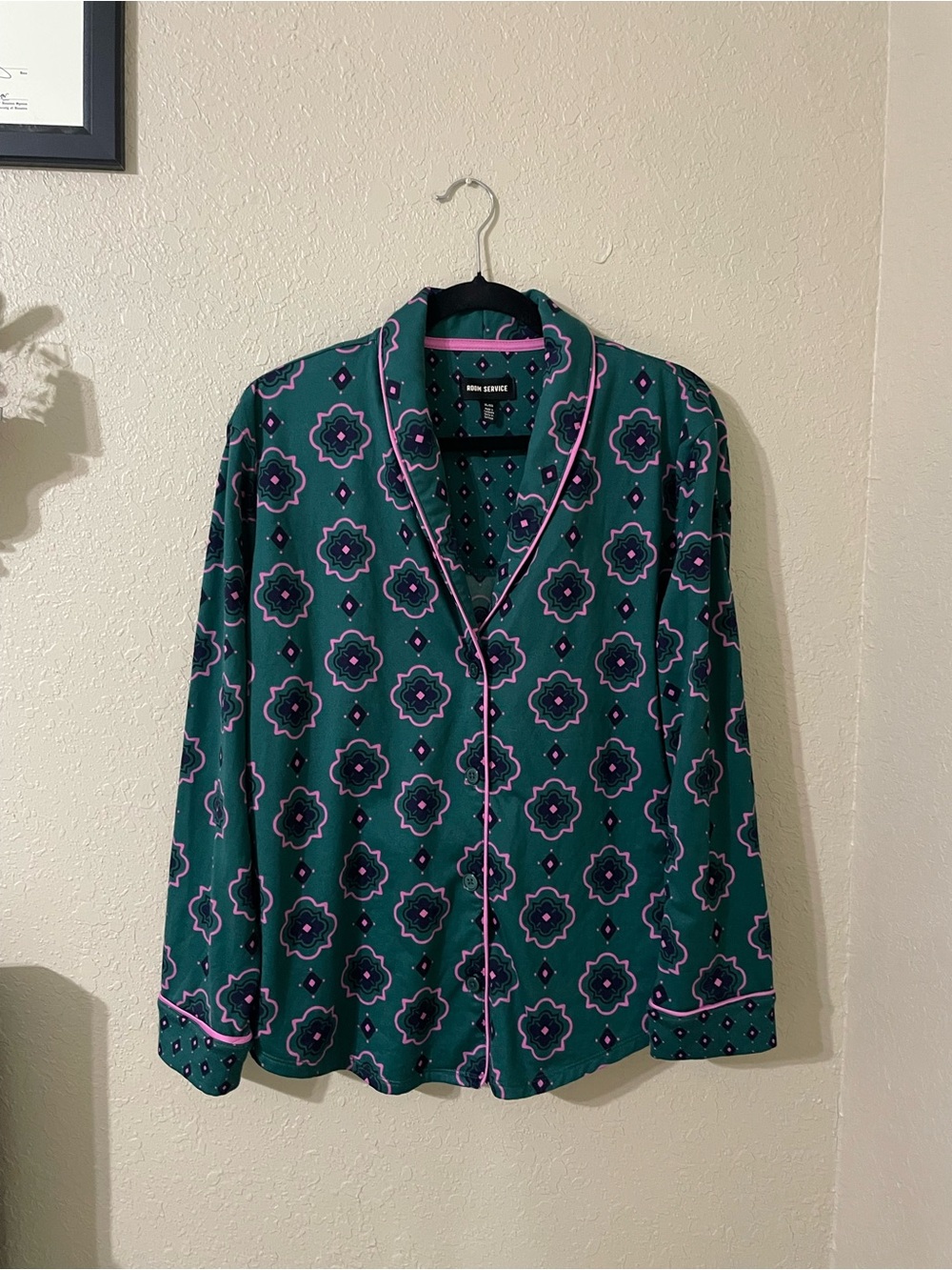 Room Service Geo Print Long Sleeve Pajama Sleep Top Size XL Green Pink Soft